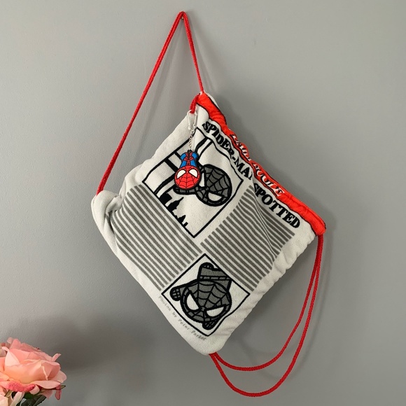 Loot Crate Spiderman Towel Drawstring Bag - Picture 1 of 3